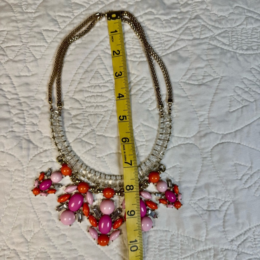 Multicolored Rhinestone and Resin Statement Bib Necklace Pink Orange White Gold - Picture 7 of 8